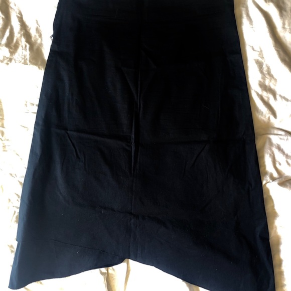 Crisp black cotton linen w white embroidery SKIRT - Picture 8 of 8